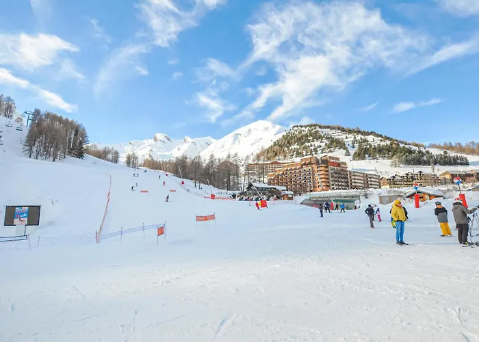 아파트 1 Bedroom Beautiful In 라포